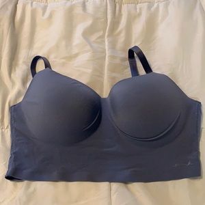 Victoria’s Secret PINK LOUNGIN' SCOOP BRA